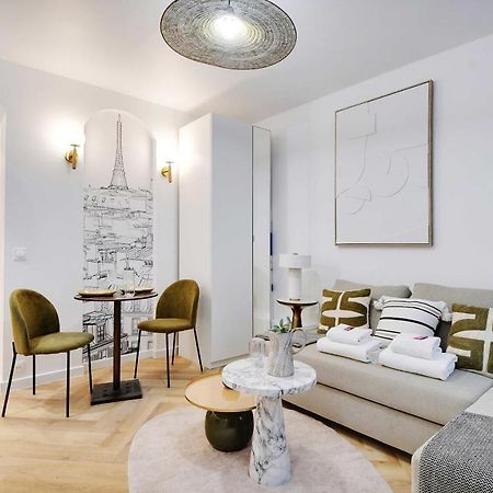 Апартаменты Cozy Studio In The Vibrant Heart Of Париж Экстерьер фото